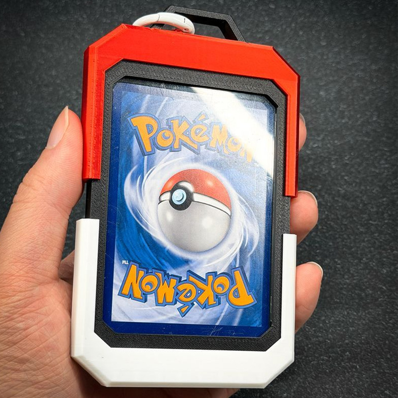 Poke Ball verticale kaarthoude - Model Kit Pokemon recensie en prijs